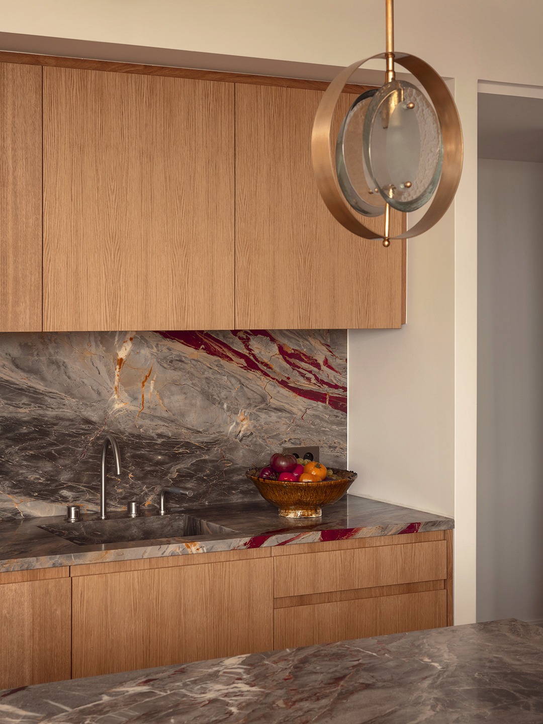 Rue de Sèvres – 
Pierre Lacroix 
Paris – Juillet 2020